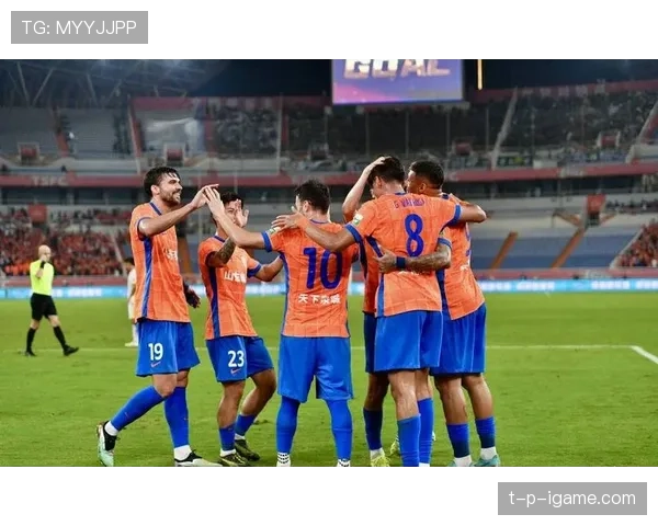 德甲多队阵容巨变：新援加盟与主力离队引发球迷热议