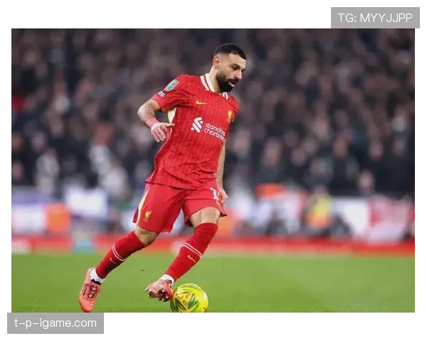 凯恩与萨拉赫:金靴竞争与进攻效率对比分析 凯恩与萨拉赫:金靴竞争与进攻效率对比分析